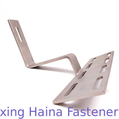 limpando com jato de areia o picovolt suporte o gancho ajustável de montagem solar da telha dos acessórios