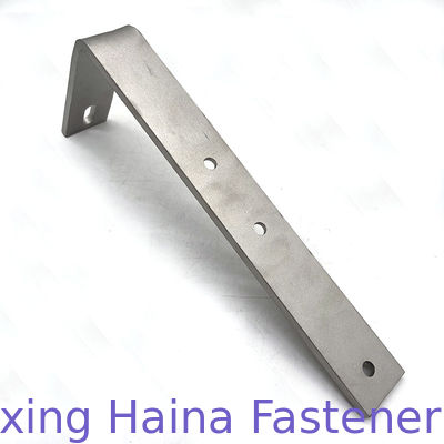 O grande ângulo liso L de aço inoxidável dá forma ao suporte de canto do painel solar